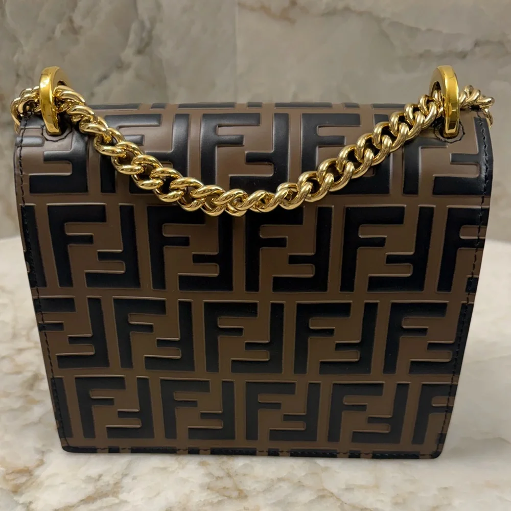 Fendi Kan I - Picture 5 of 15